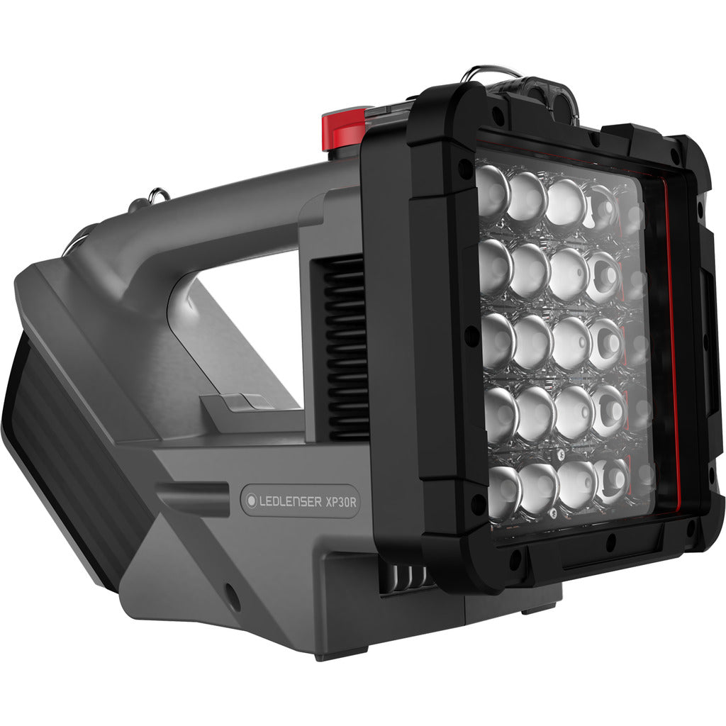 High-End Scheinwerfer XP30R